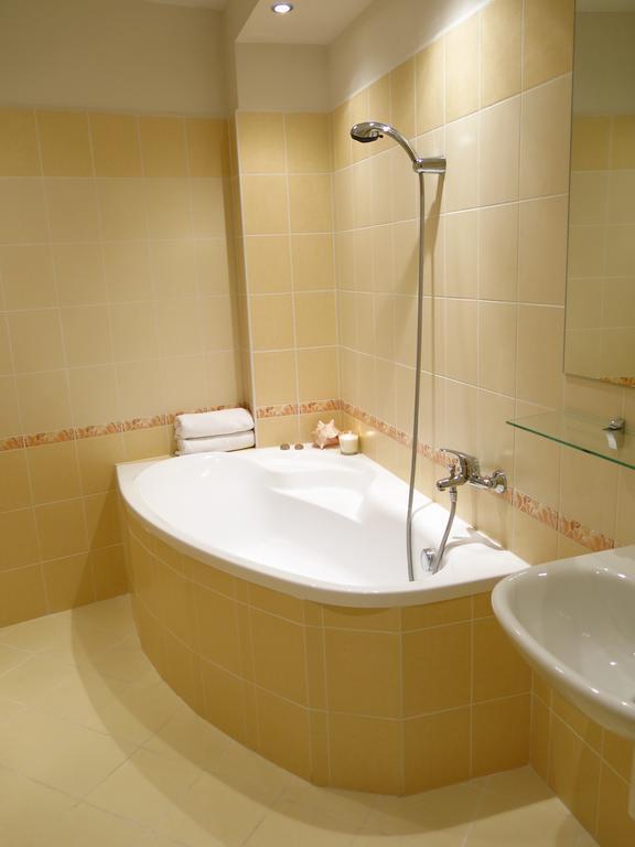Apartmany Elzet Třeboň Δωμάτιο φωτογραφία